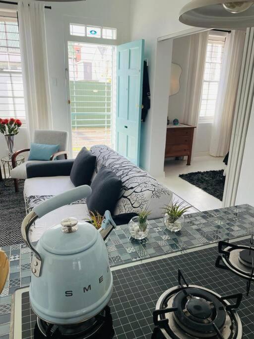 Cottage, Nine On Windsor, Kalk Bay, Cape Town Exteriör bild